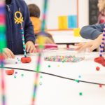INFANTIL Nou mobiliari que permet crear diferents ambients dins d’un mateix espai en funció de l’activitat